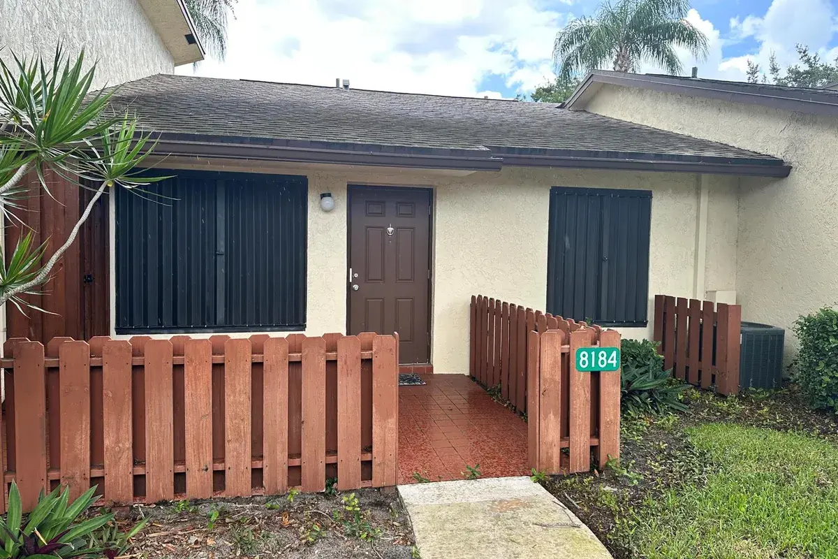8184 SE Villa Way, Hobe Sound FL 33455