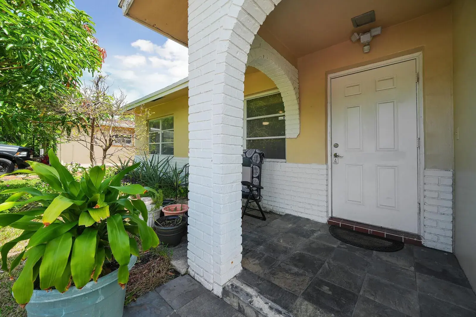 1060 NW 49th Court, Deerfield Beach FL 33064