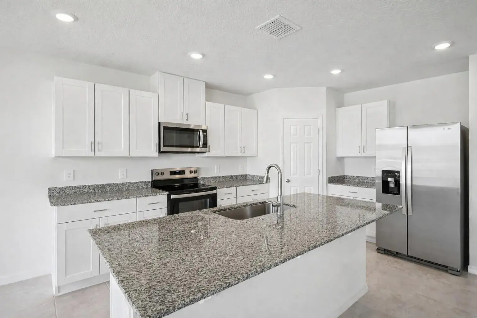 4 bedroom 3 bath for sale at 3824 GIORGIO Drive, Winter Haven FL 33884