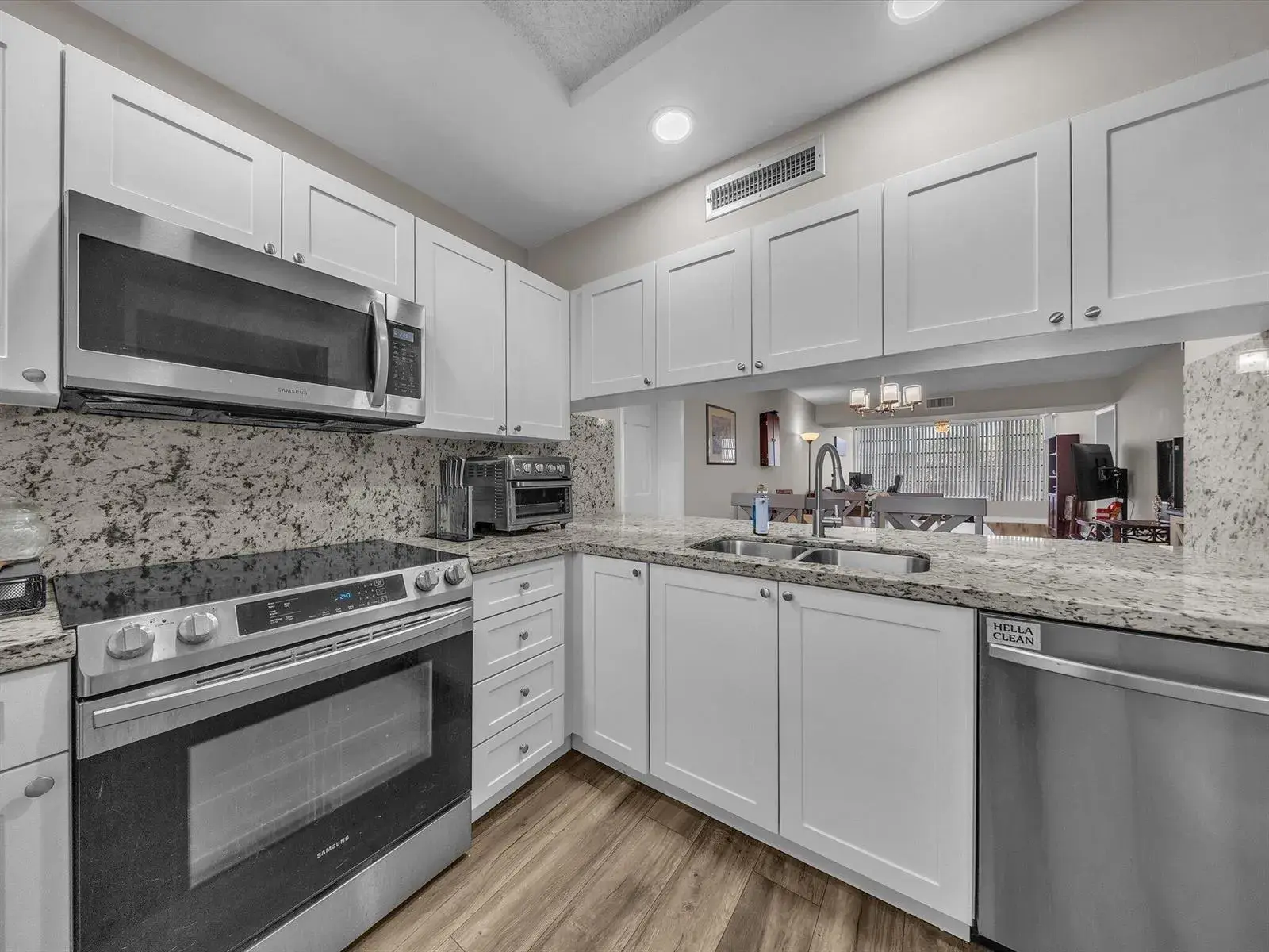 2 bedroom 2 bath Residential for sale at 1701 Whitehall Drive # 302, Davie FL 33324
