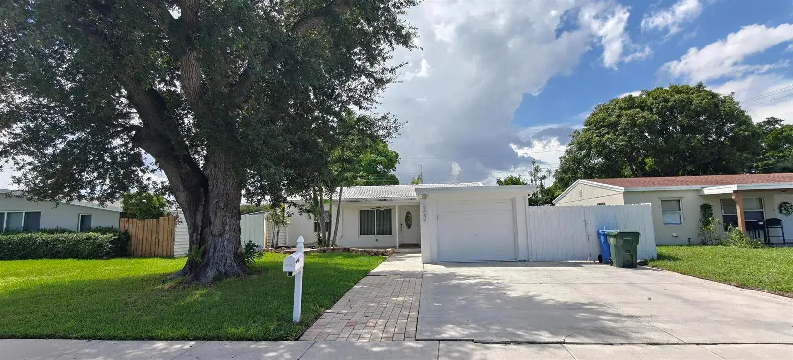 5649 NE 5th Terrace, Oakland Park FL 33334