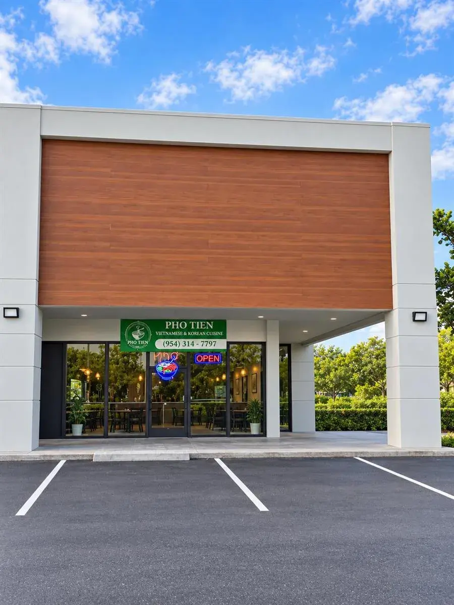Commercial Sale for sale at 1860 N UNIVERSITY Drive, Plantation FL 33322
