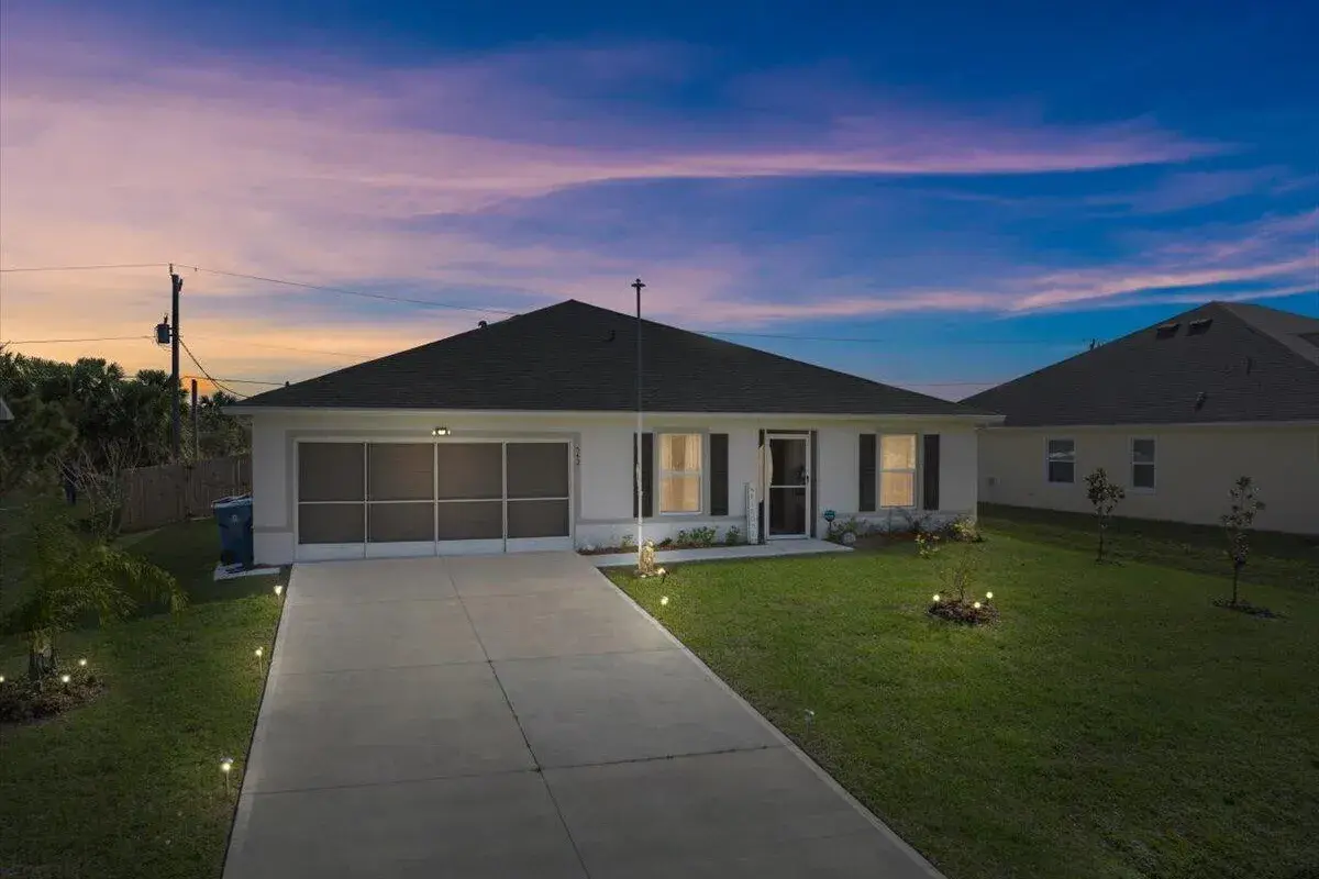 542 Mimosa Street SW, Palm Bay FL 32908