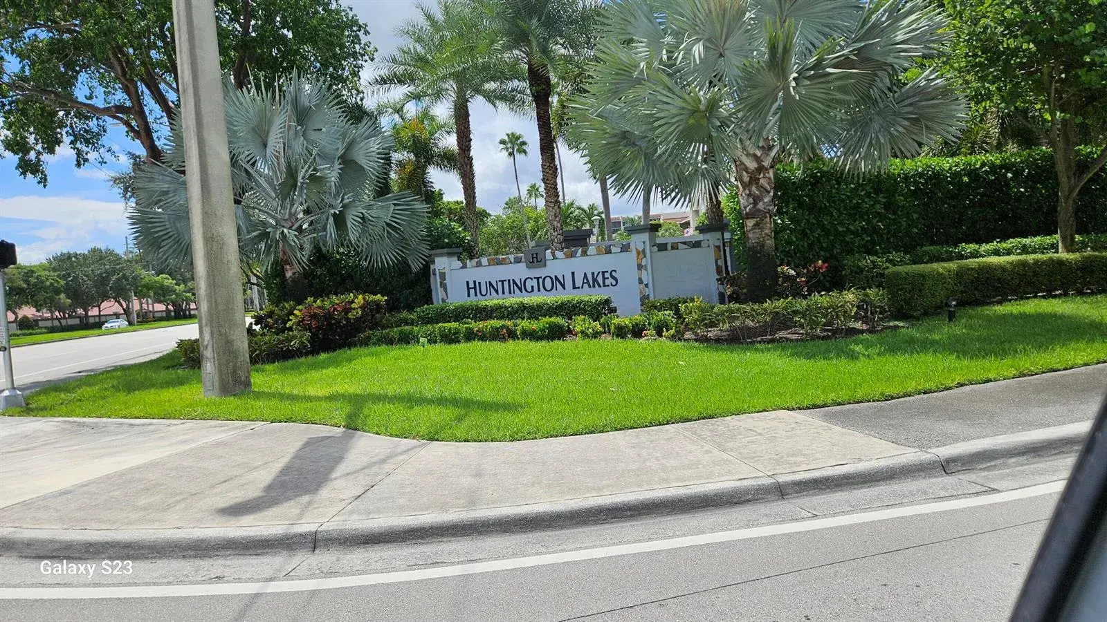 2 bedroom 2 bath Residential for sale at 7185 Huntington Lane, Delray Beach FL 33446