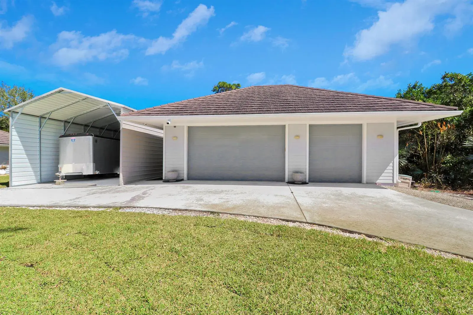 815 N E Stokes Terrace, Jensen Beach FL 34957