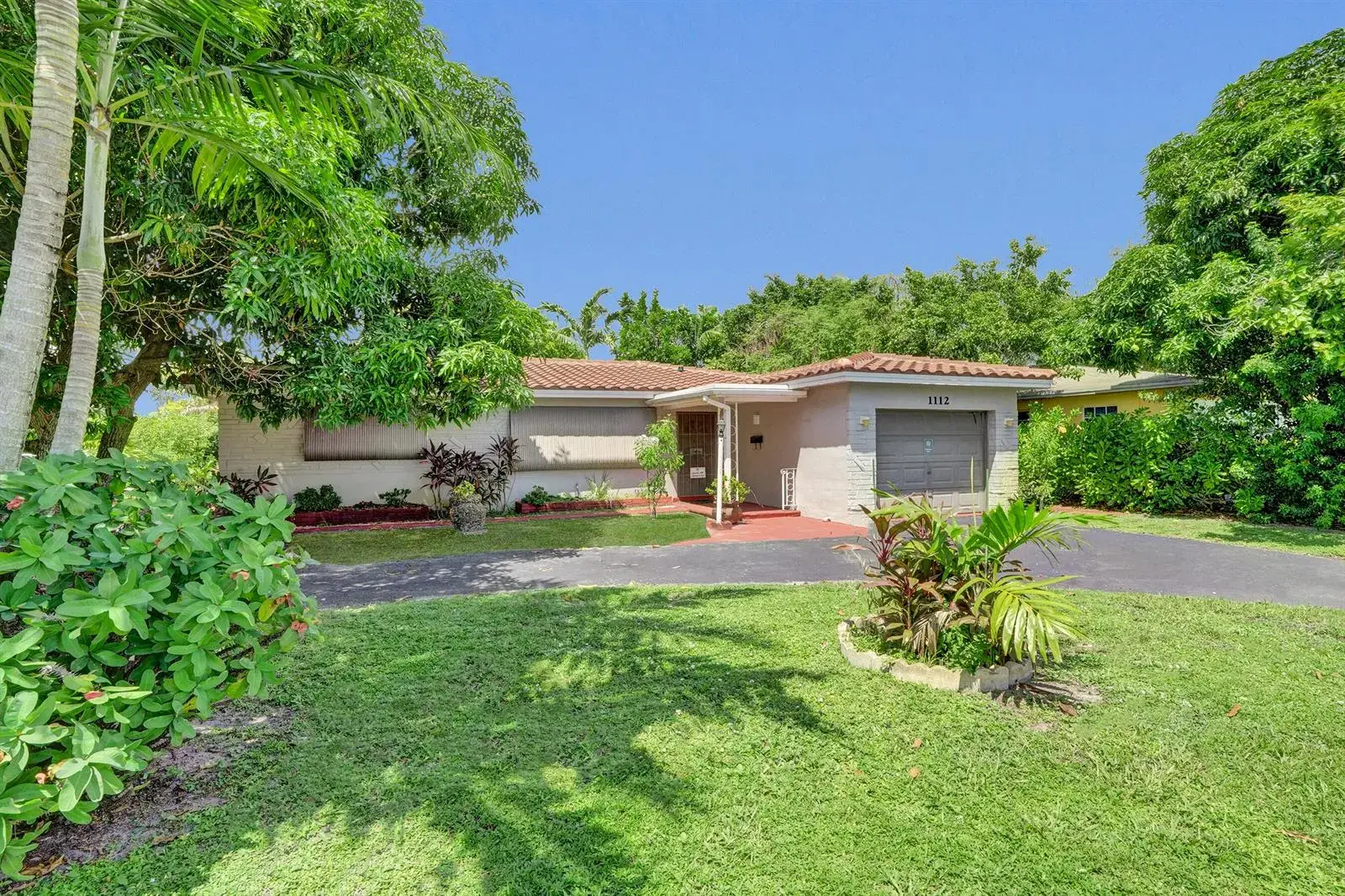 3 bedroom 2 bath Residential for sale at 1112 S 22nd Court, Hollywood FL 33020
