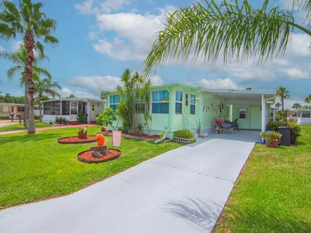 2 bedroom 2 bath Residential for sale at 9 Kassaba Lane, Port St. Lucie FL 34952