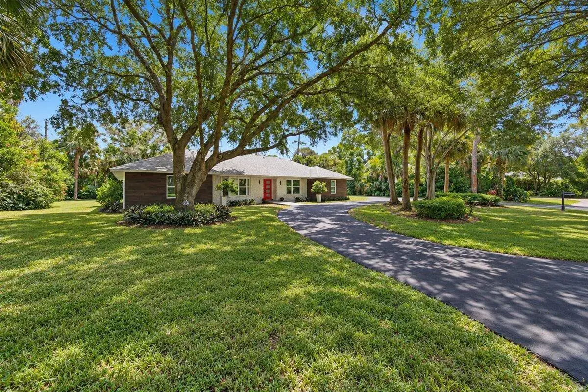 4 bedroom 2 bath Residential for sale at 4384 2nd Square SW, Vero Beach FL 32968