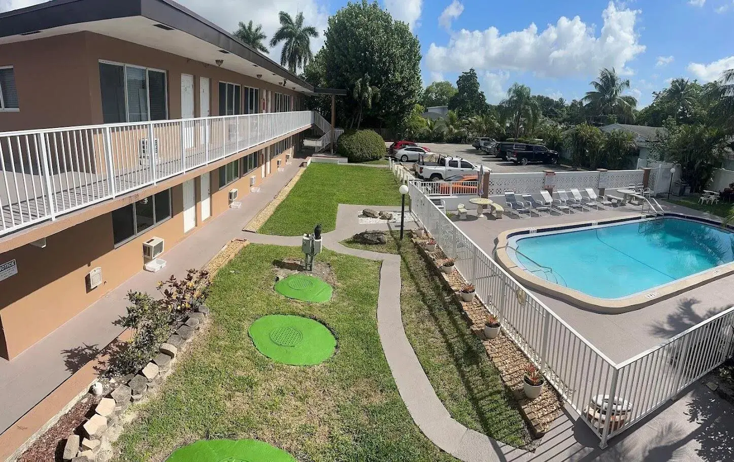 1 bedroom 1 bath Residential for sale at 2838 MADISON Street # 11, Hollywood FL 33020