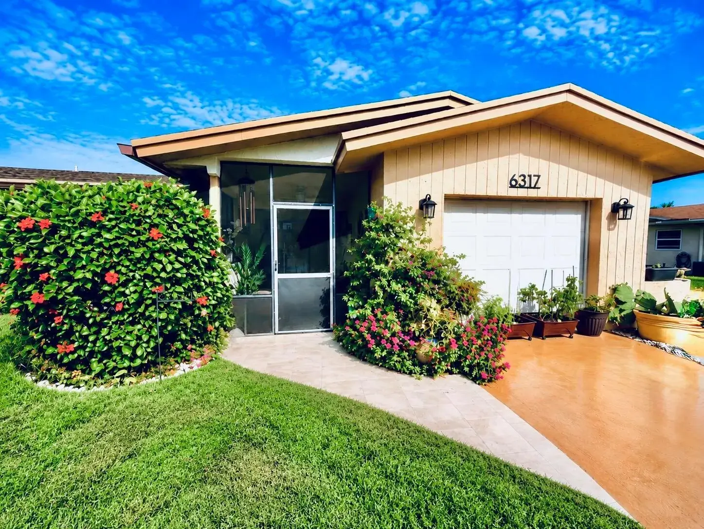 2 bedroom 2 bath Residential for sale at 6317 Overland Drive, Delray Beach FL 33484