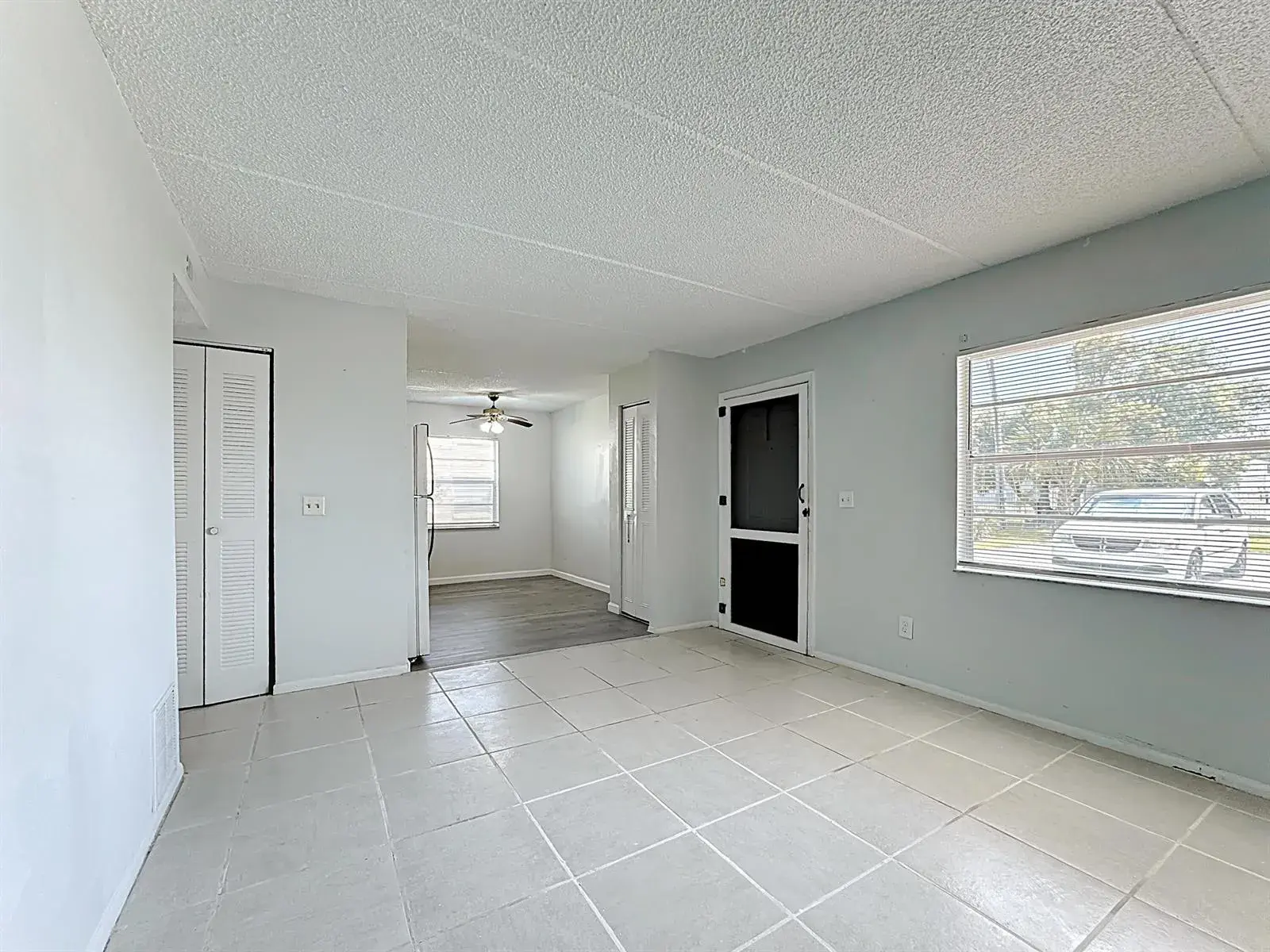 694 MICHIGAN Court # 3, FL 34769