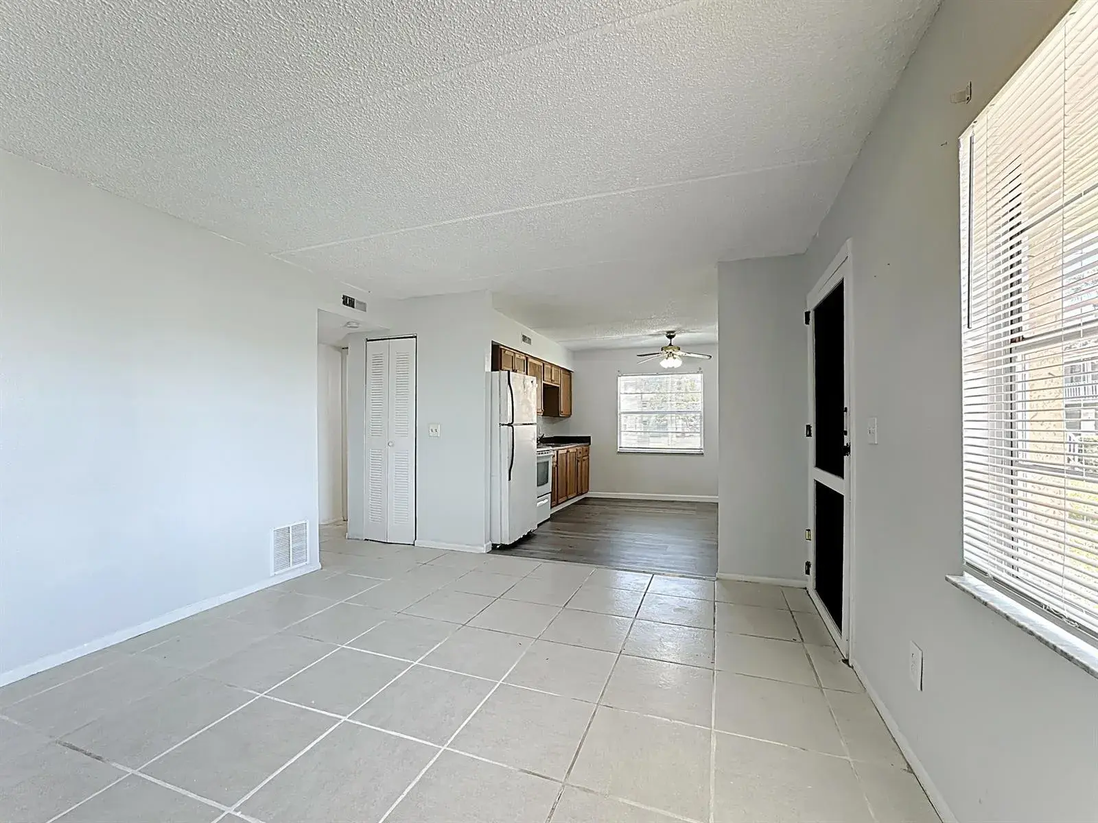 694 MICHIGAN Court # 3, FL 34769