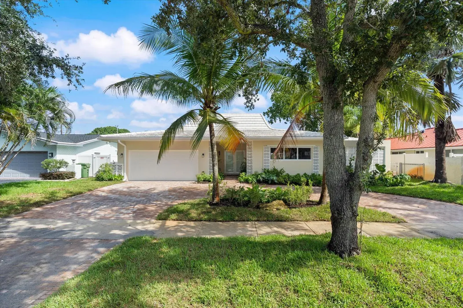 3 bedroom 2 bath Residential for sale at 1931 NE 62ND Street, Fort Lauderdale FL 33308