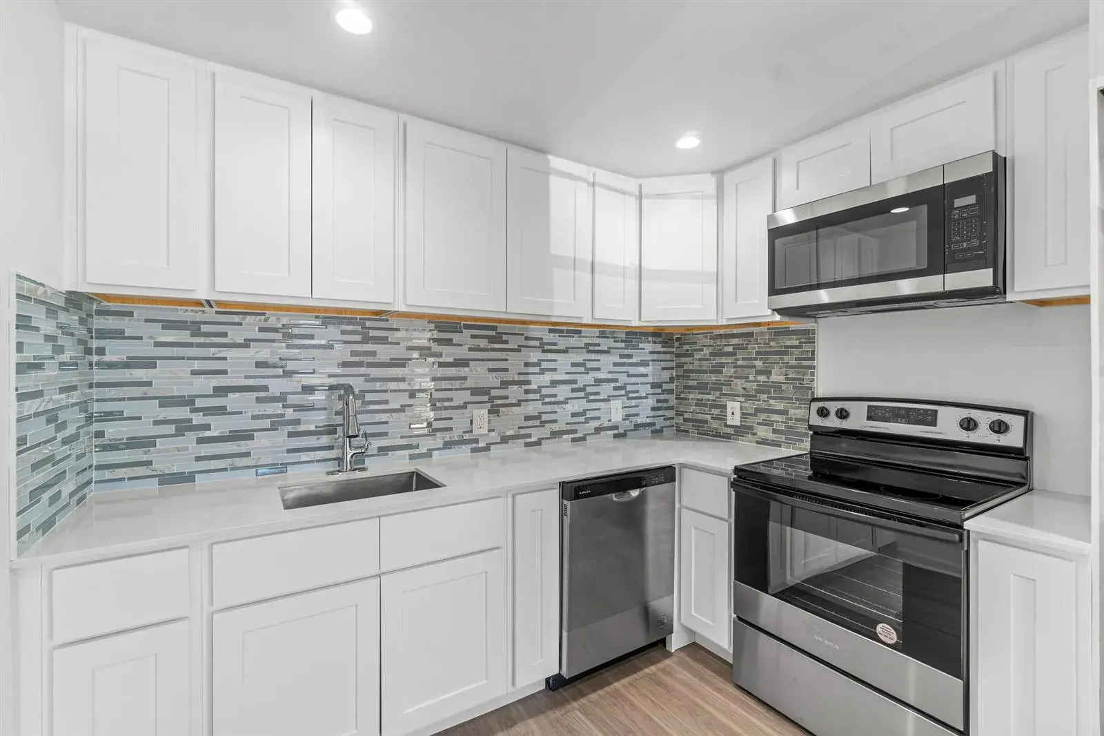 2 bedroom 2 bath Residential for sale at 1007 REXFORD A, Boca Raton FL 33434