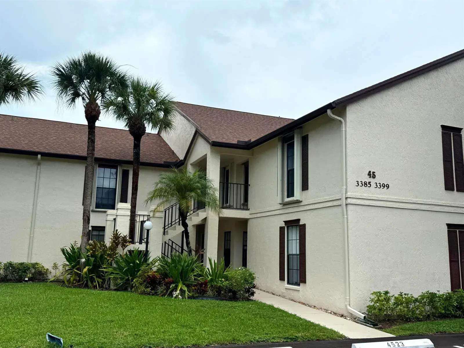3 bedroom 2 bath Residential for sale at 3397 JOG PARK Drive # 4514, FL 33467