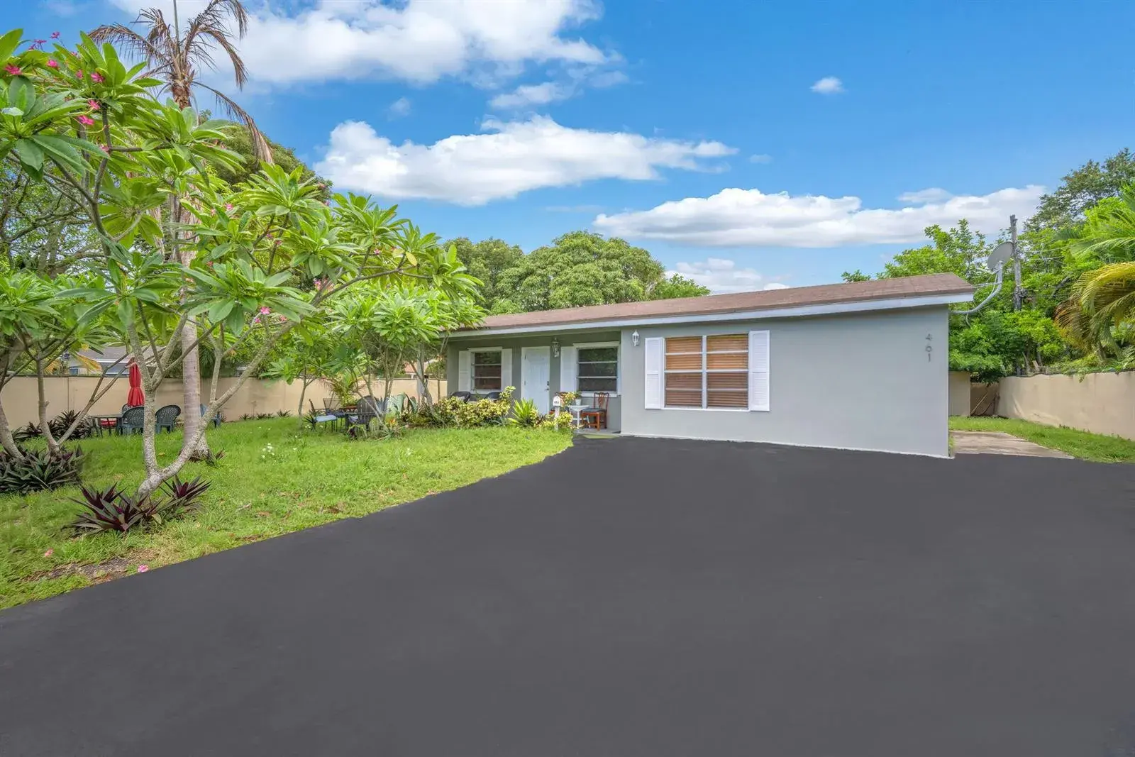 3 bedroom 2 bath Residential for sale at 461 NW 17TH Place, Fort Lauderdale FL 33311