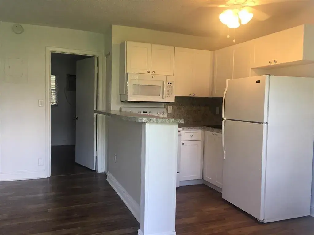5156 NE 6th Avenue # 203, Oakland Park FL 33334