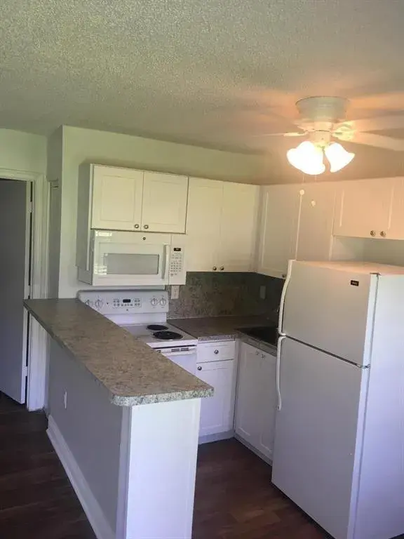 5156 NE 6th Avenue # 203, Oakland Park FL 33334