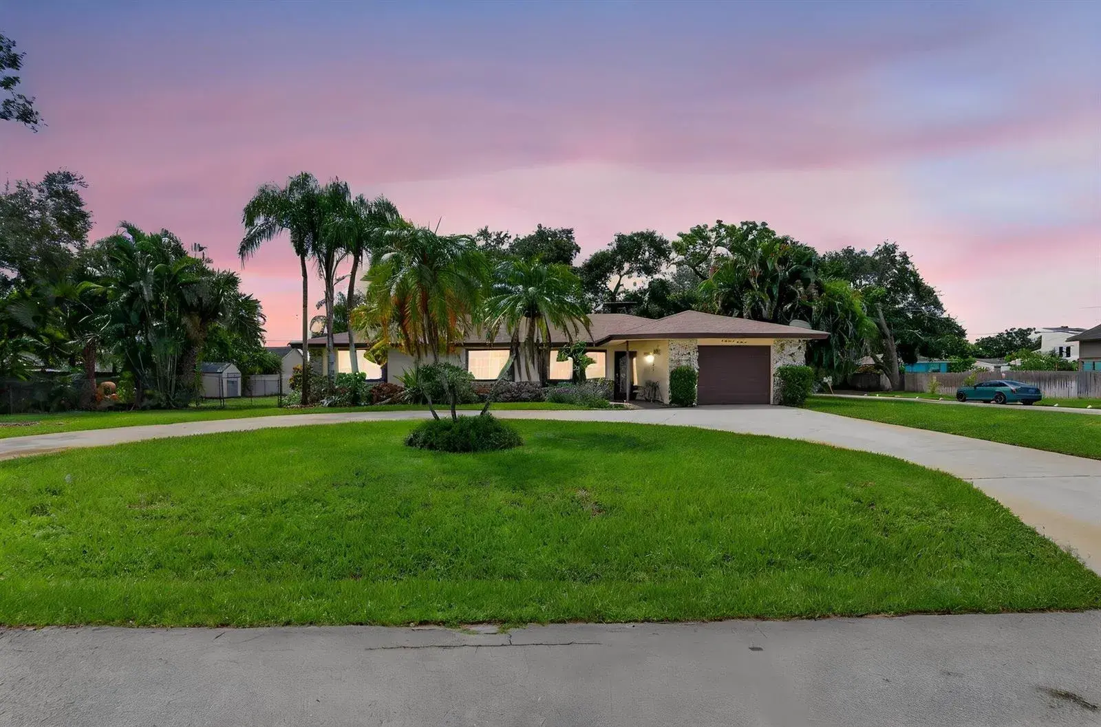 3 bedroom 3 bath Residential for sale at 4746 Canal Drive, Lake Worth FL 33463