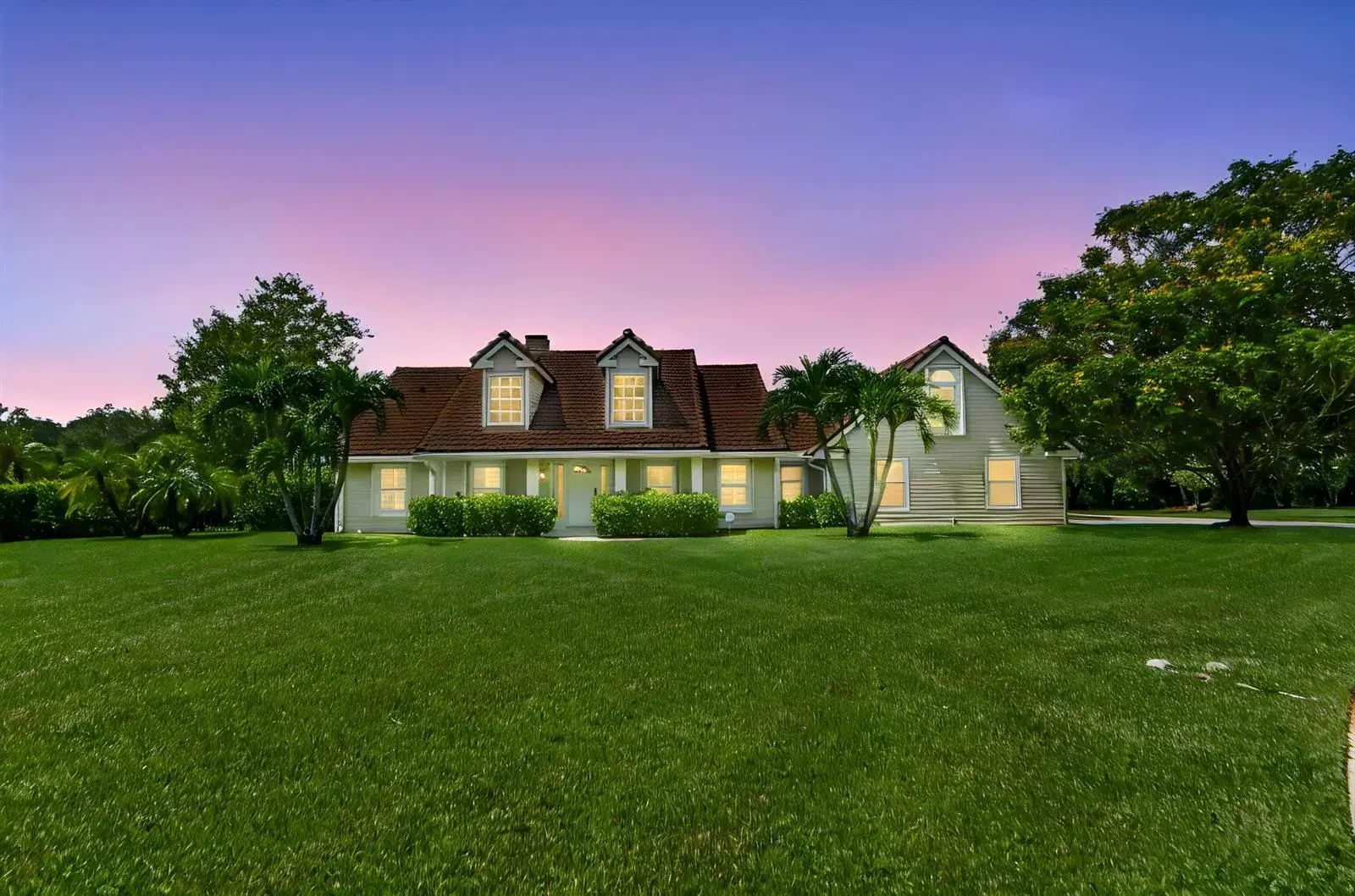 4 bedroom 2 bath Residential for sale at 5703 Lago Del Sol Drive, Lake Worth FL 33449