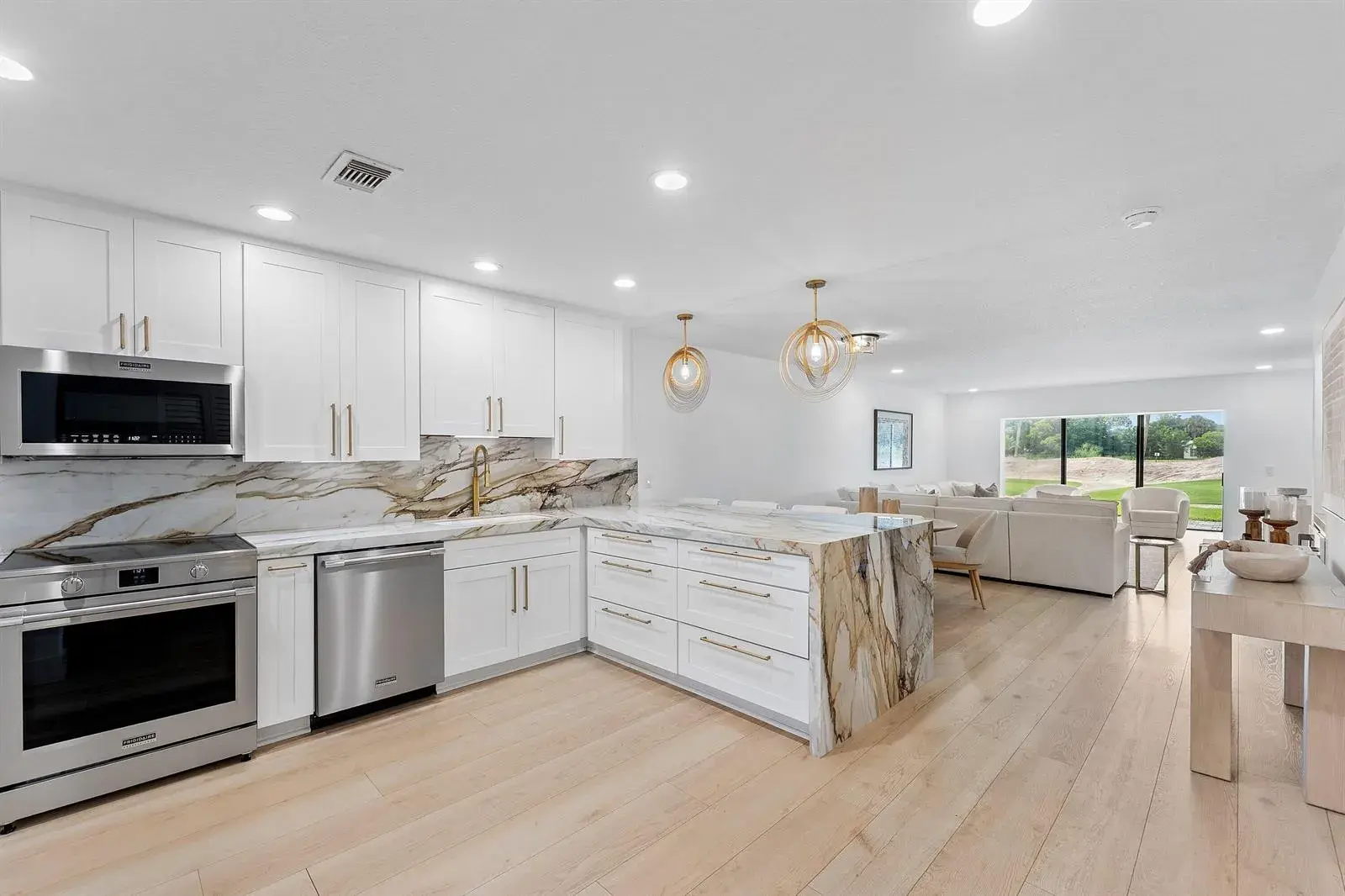 2 bedroom 2 bath Residential for sale at 11 SOUTHPORT Lane, Boynton Beach FL 33436