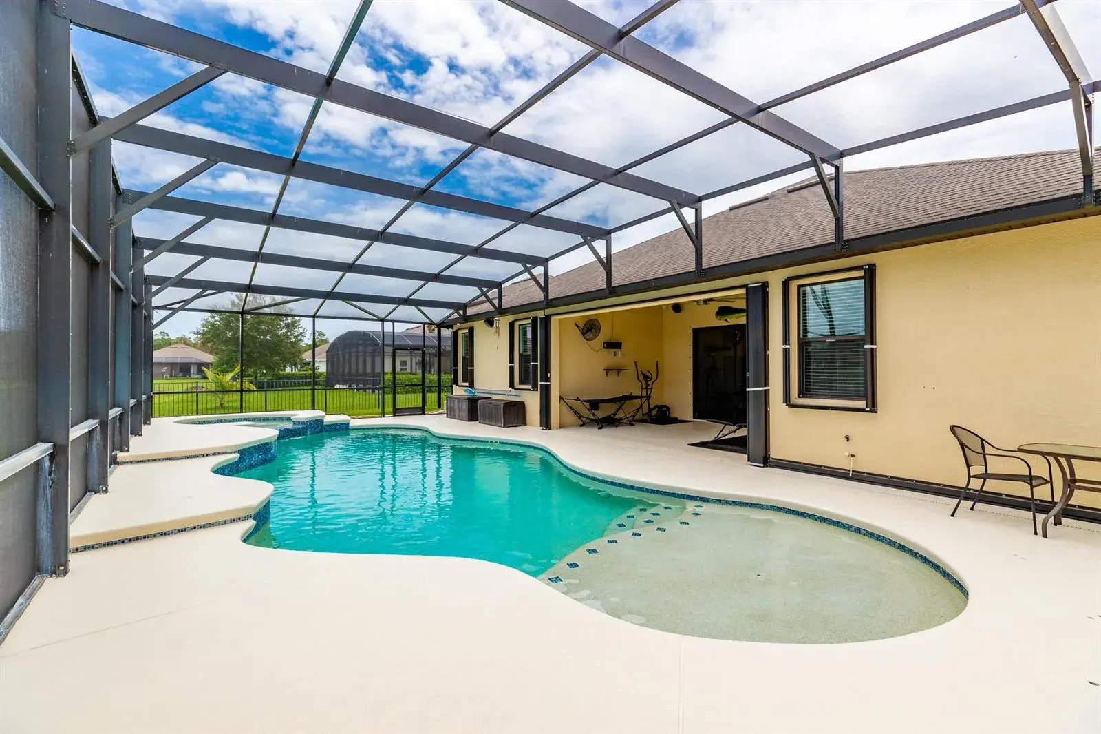 6460 Palm Place, Vero Beach FL 32967