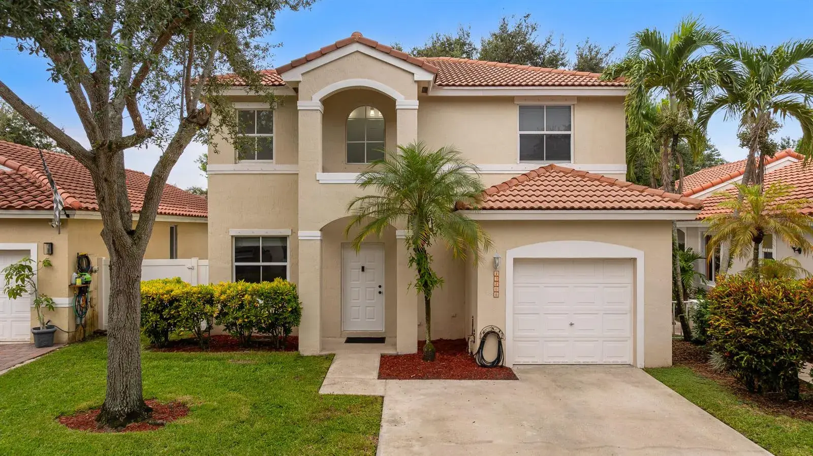 3 bedroom 2 bath Residential for sale at 15266 SW 49TH Street, Davie FL 33331