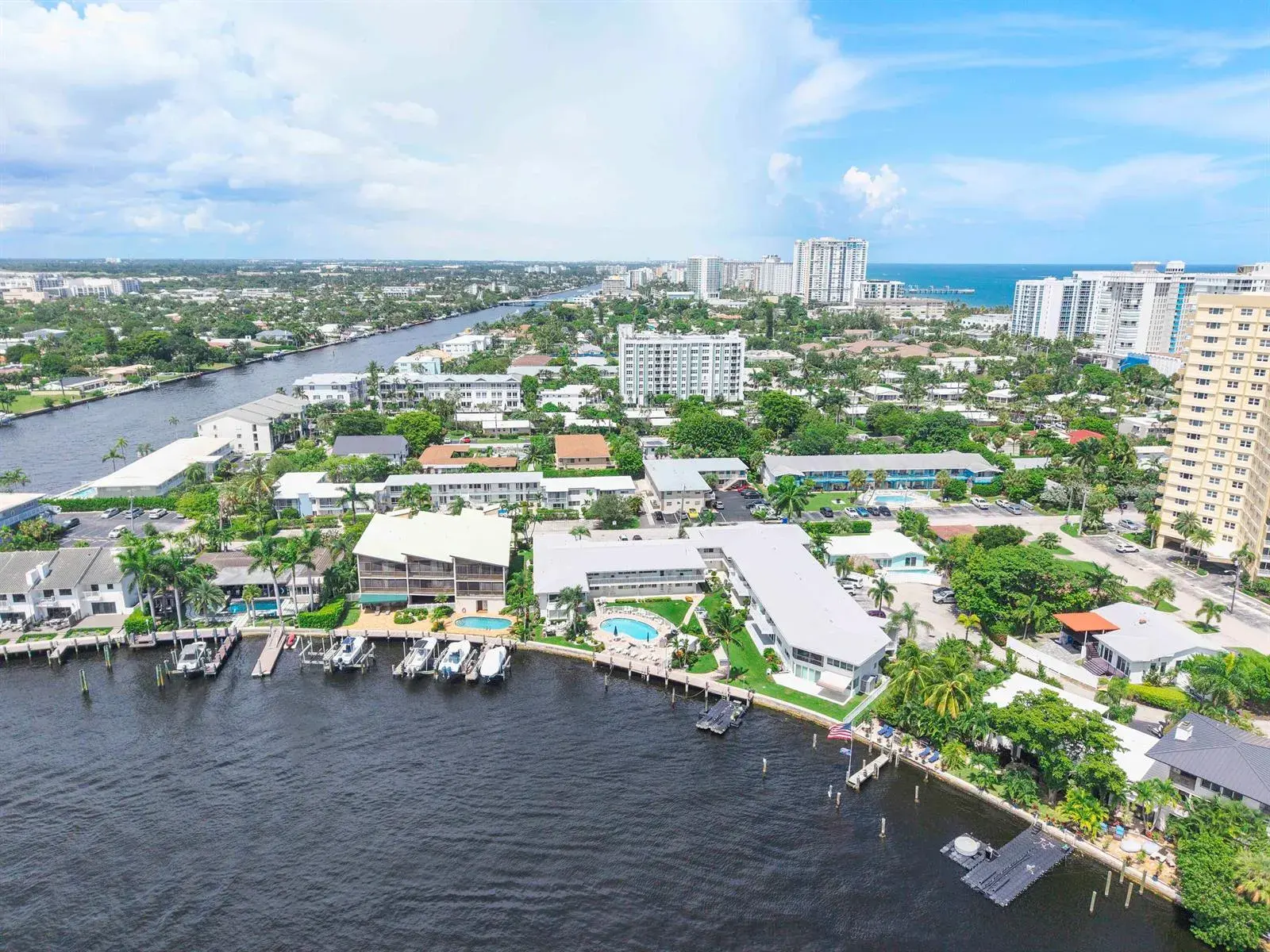 1 bedroom 1 bath Residential for sale at 3216 SE 12th Street # 10, Pompano Beach FL 33062