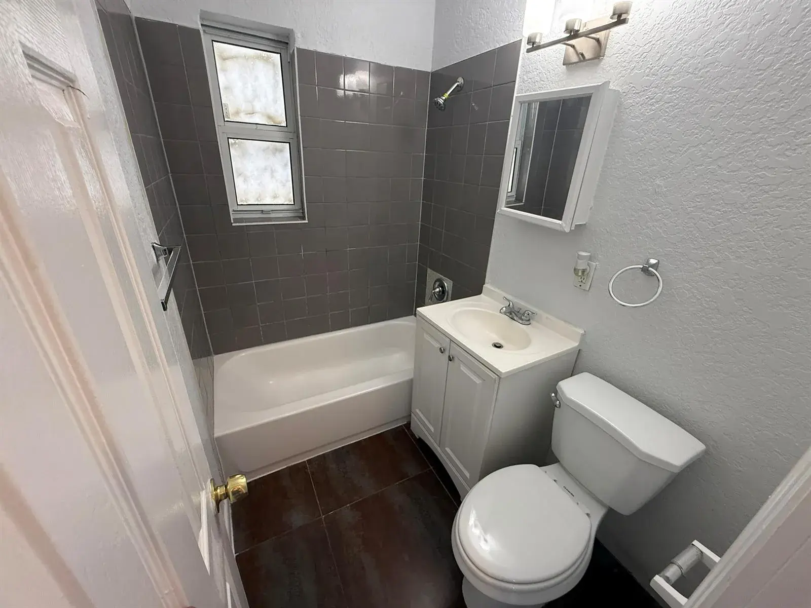 3 bedroom 1 bath Residential Lease for rent at 1642 NW 13TH Court, Fort Lauderdale FL 33311