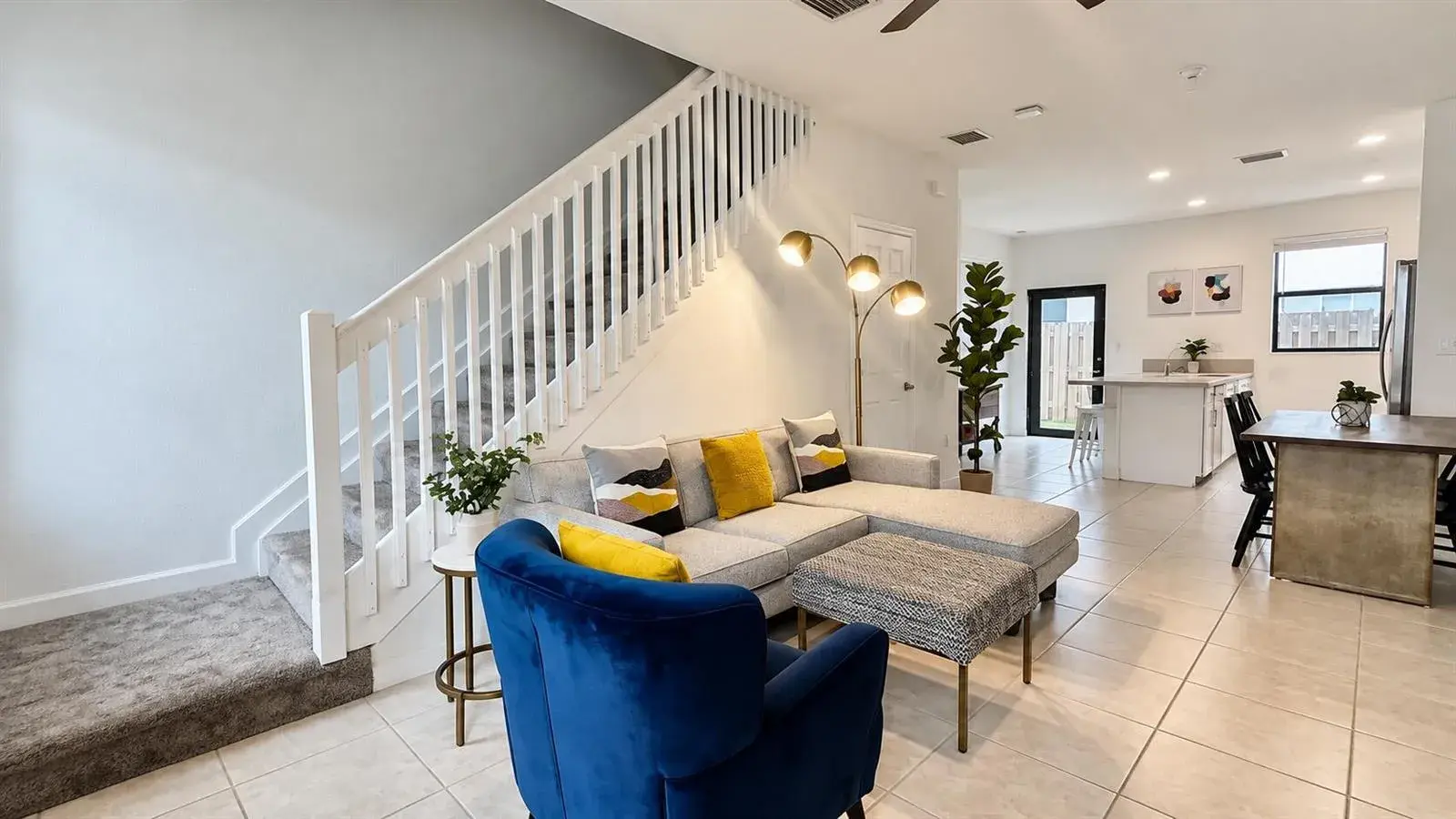 3 bedroom 2 bath Residential Lease for rent at 520 SW 19th Way, Fort Lauderdale FL 33312