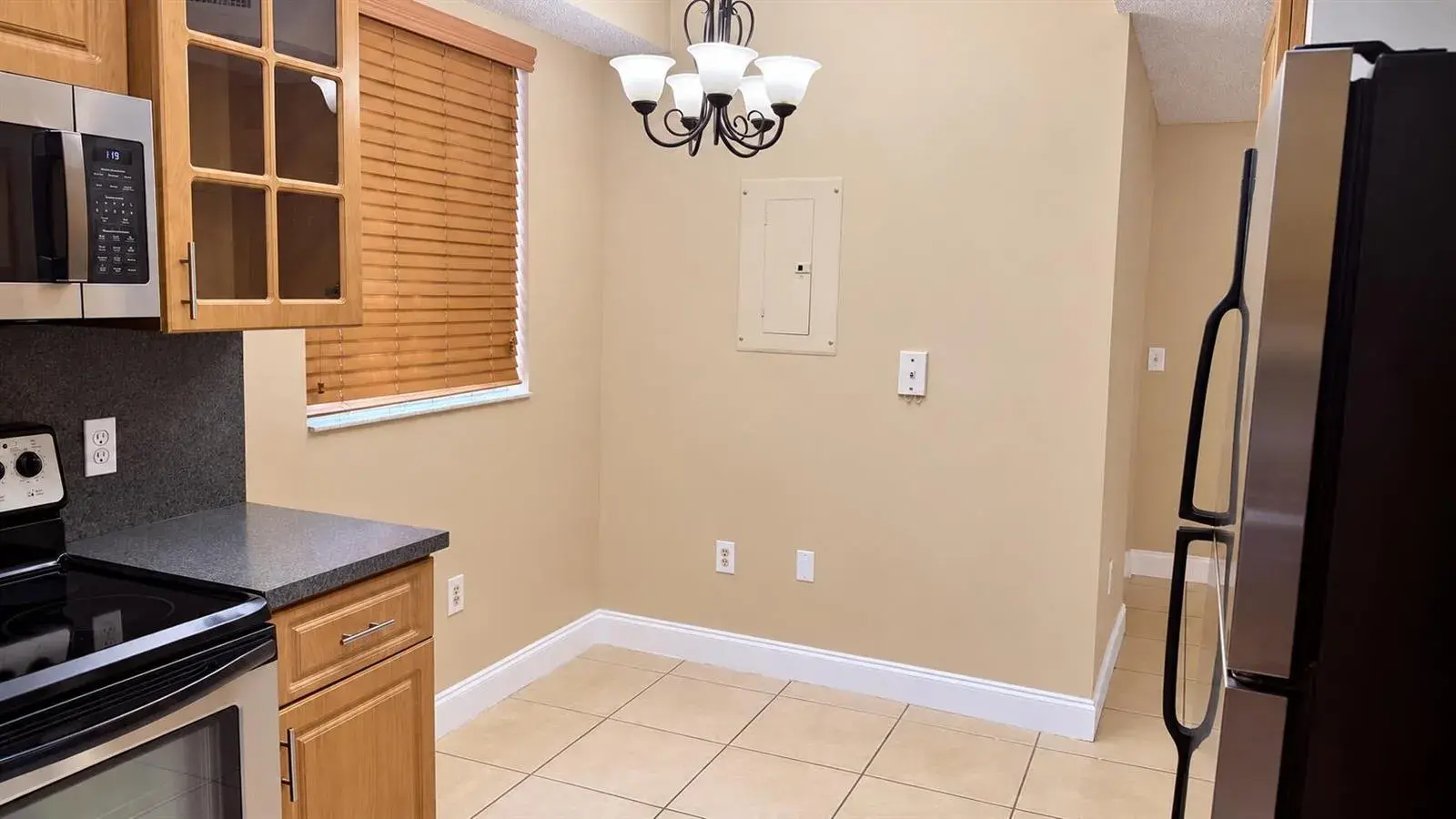 6952 SW 39TH Street # C106, Davie FL 33314