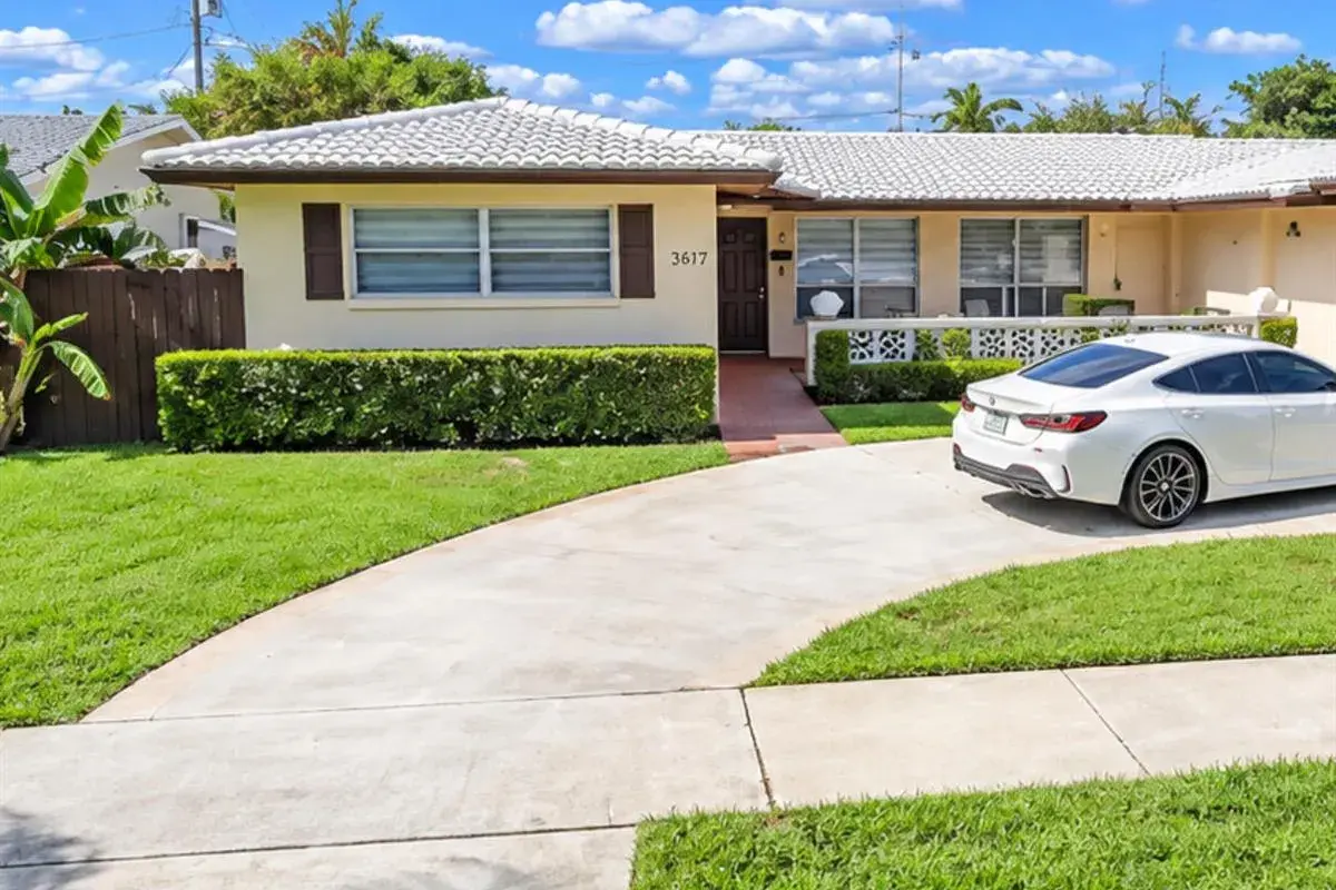 3617 Polk Street, Hollywood FL 33021