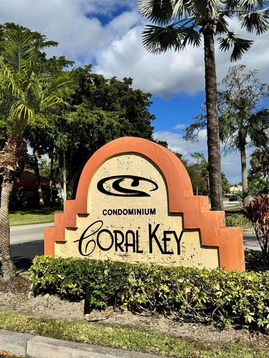 1 bedroom 1 bath Residential for sale at 3330 PINEWALK Drive N # 1616, Margate FL 33063
