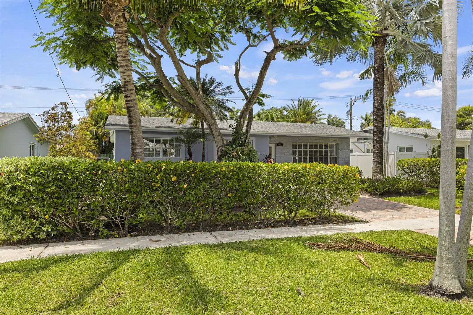 1422 COOLIDGE Street, Hollywood FL 33020