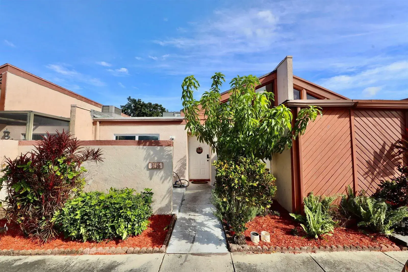 2 bedroom 2 bath Residential for sale at 3156 NW 84TH Avenue, Sunrise FL 33351