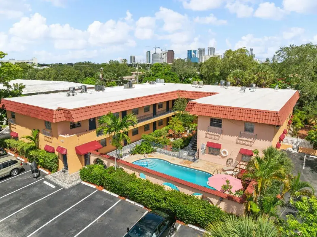 1 bedroom 1 bath Residential Lease for rent at 1545 Miami Road # 102, Fort Lauderdale FL 33316