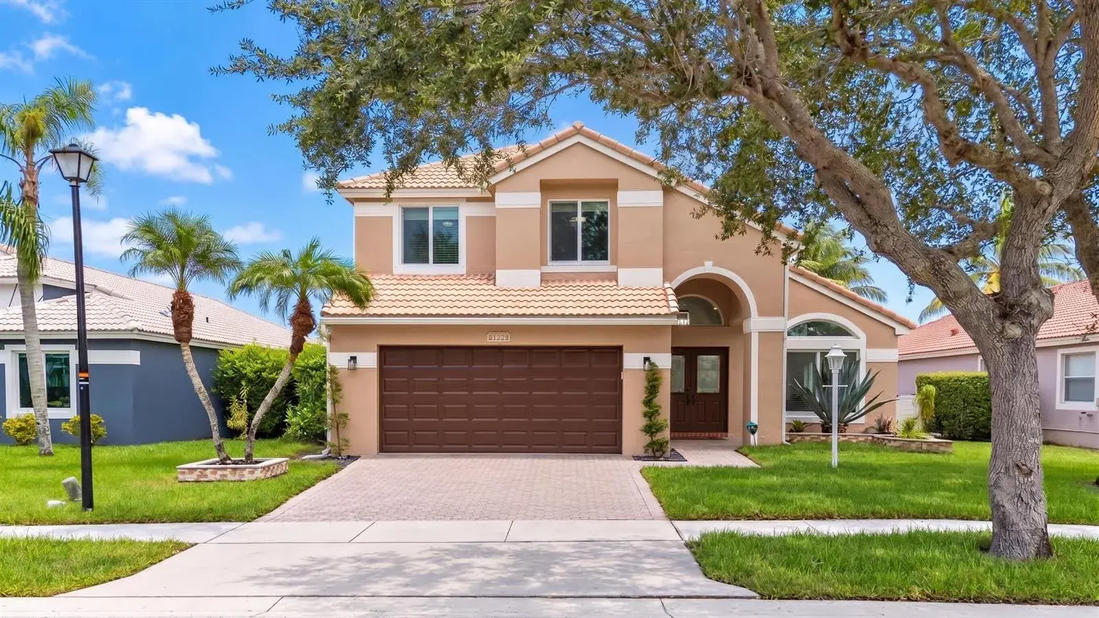4 bedroom 2 bath Residential for sale at 1551 NW 132ND Avenue, Pembroke Pines FL 33028
