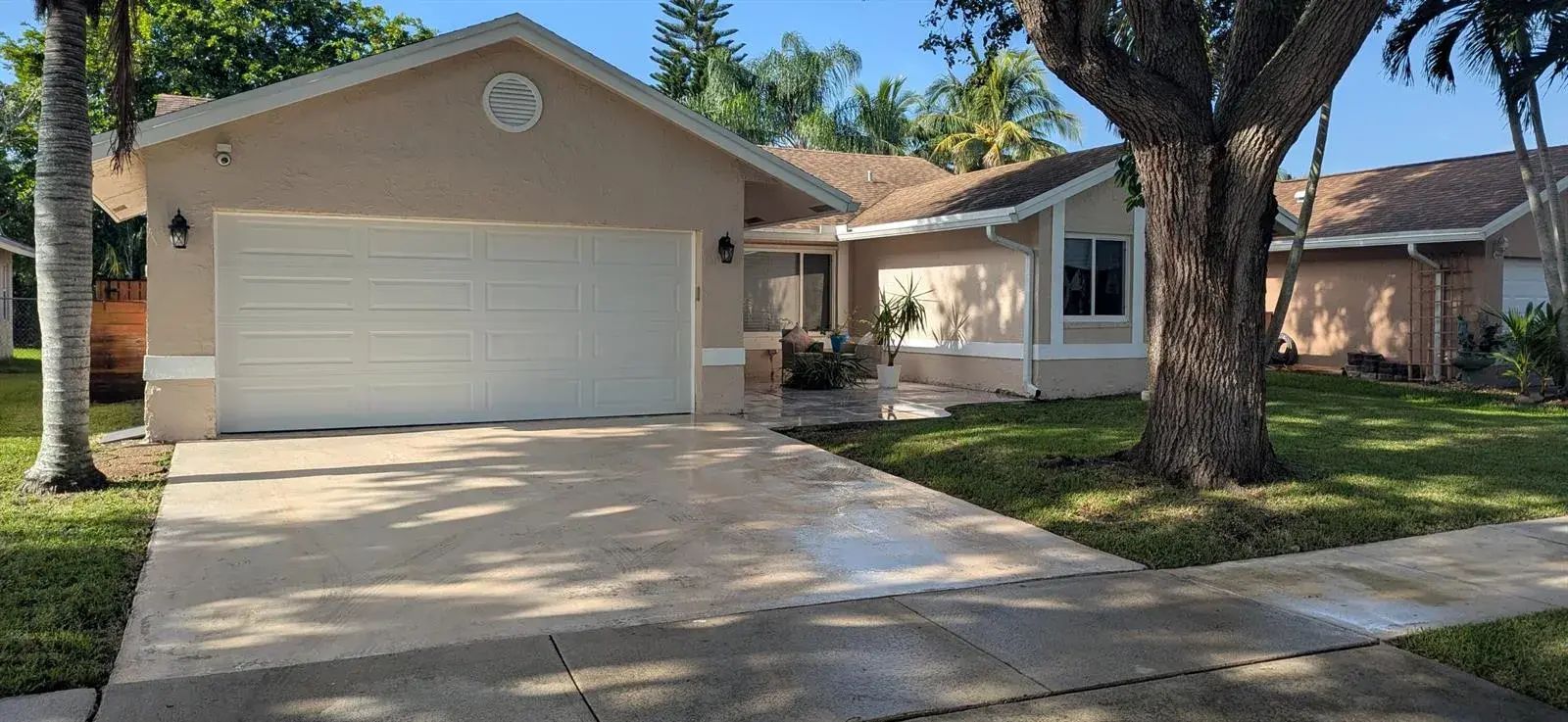 3 bedroom 2 bath Residential for sale at 3820 NW 58TH Street, Coconut Creek FL 33073