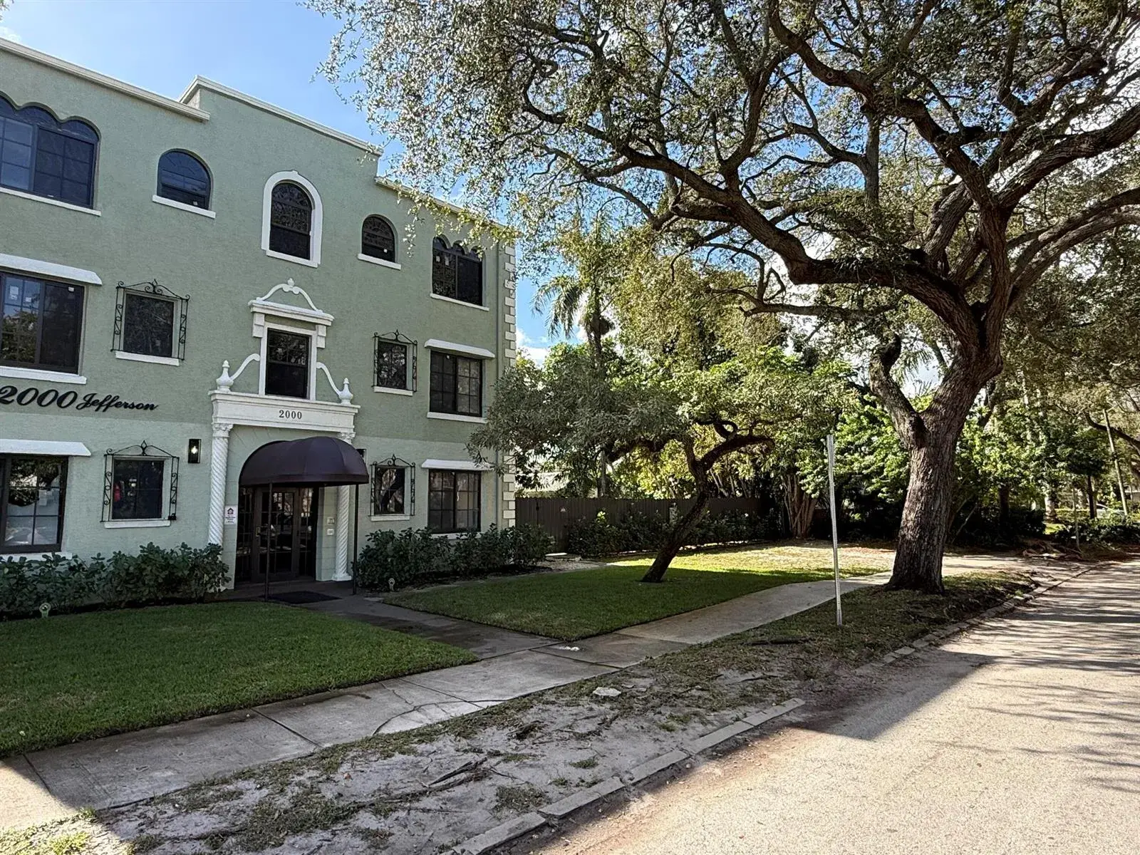 1 bath Residential Lease for rent at 2000 Jefferson Street # 17, Hollywood FL 33020