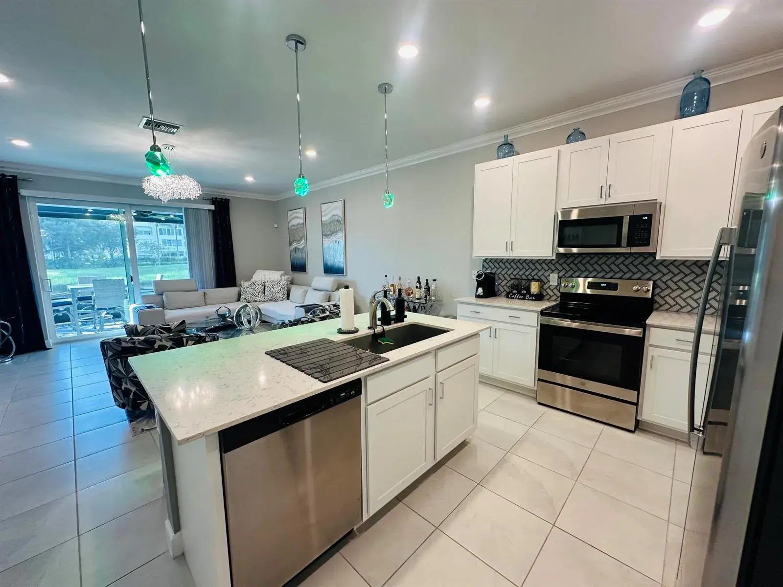3 bedroom 2 bath Residential for sale at 14668 THREE PONDS Trail, Delray Beach FL 33446