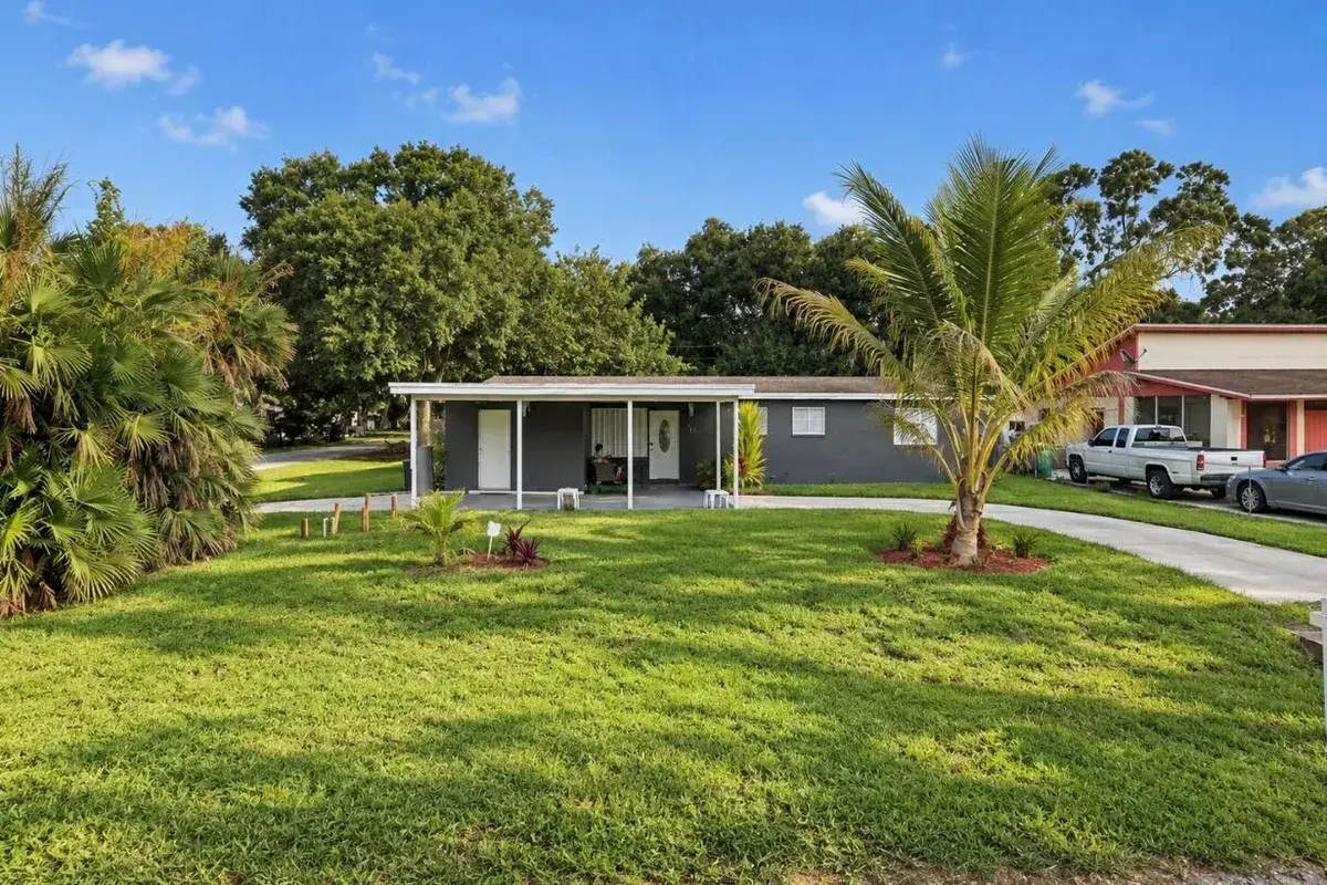 110 N 40TH Street, Fort Pierce FL 34947
