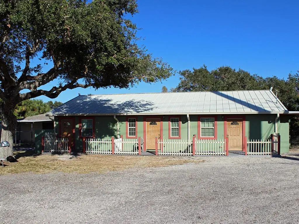 4004 N US HIGHWAY 1, FL 34946