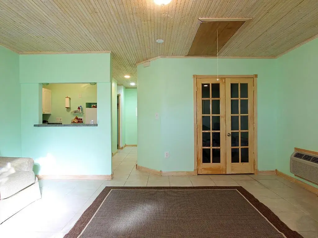4004 N US HIGHWAY 1, FL 34946