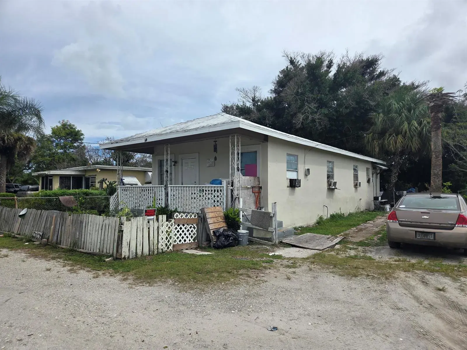 Residential Income for sale at 918 N 10TH Street, Fort Pierce FL 34950