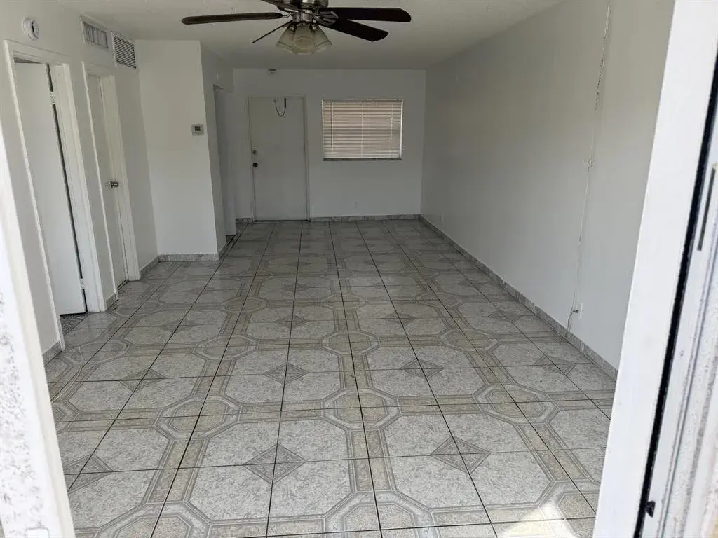 4101 NW 26TH Street # 260, Lauderhill FL 33313