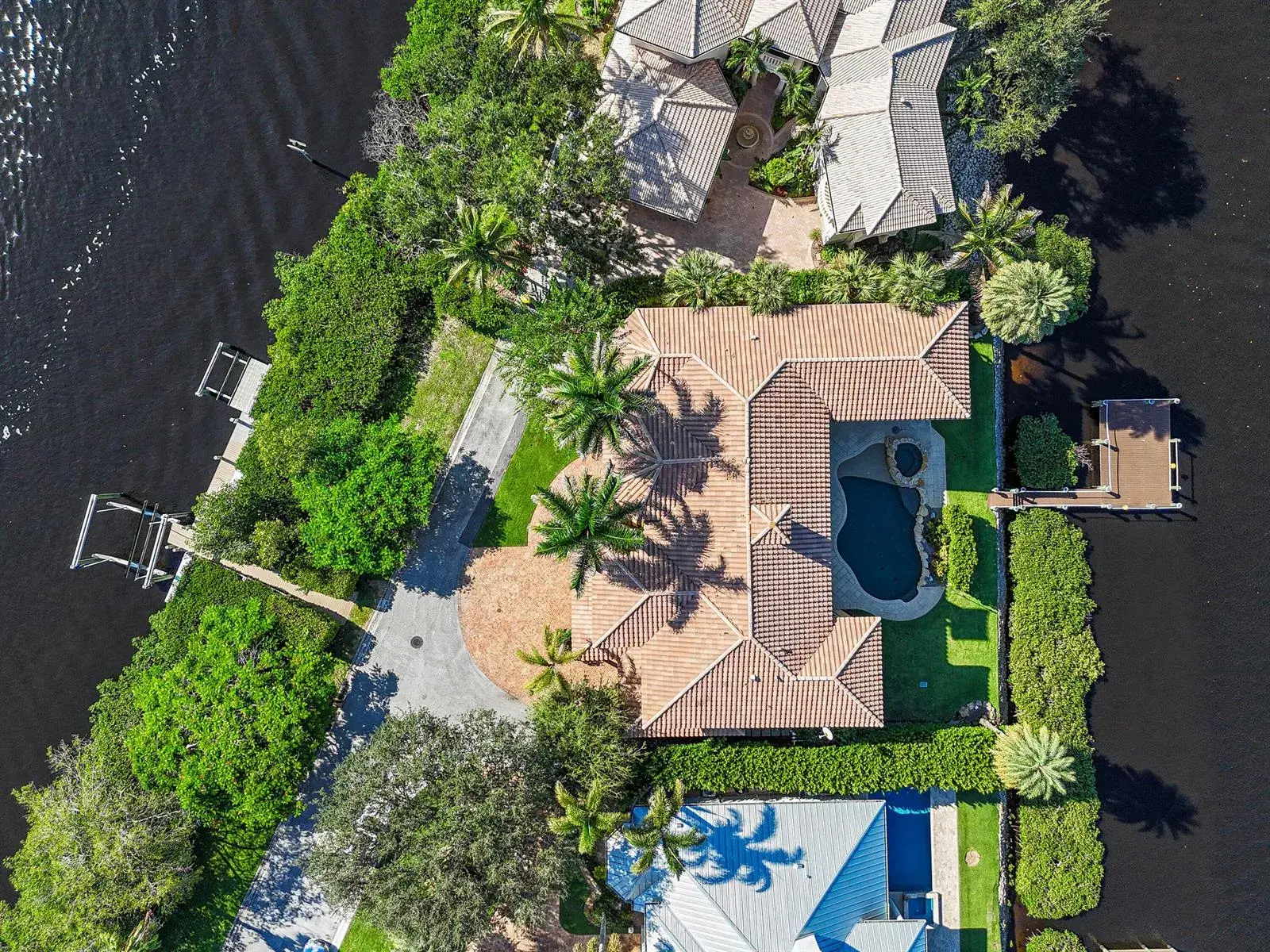 18519 SE Palm Island Lane, Jupiter FL 33458