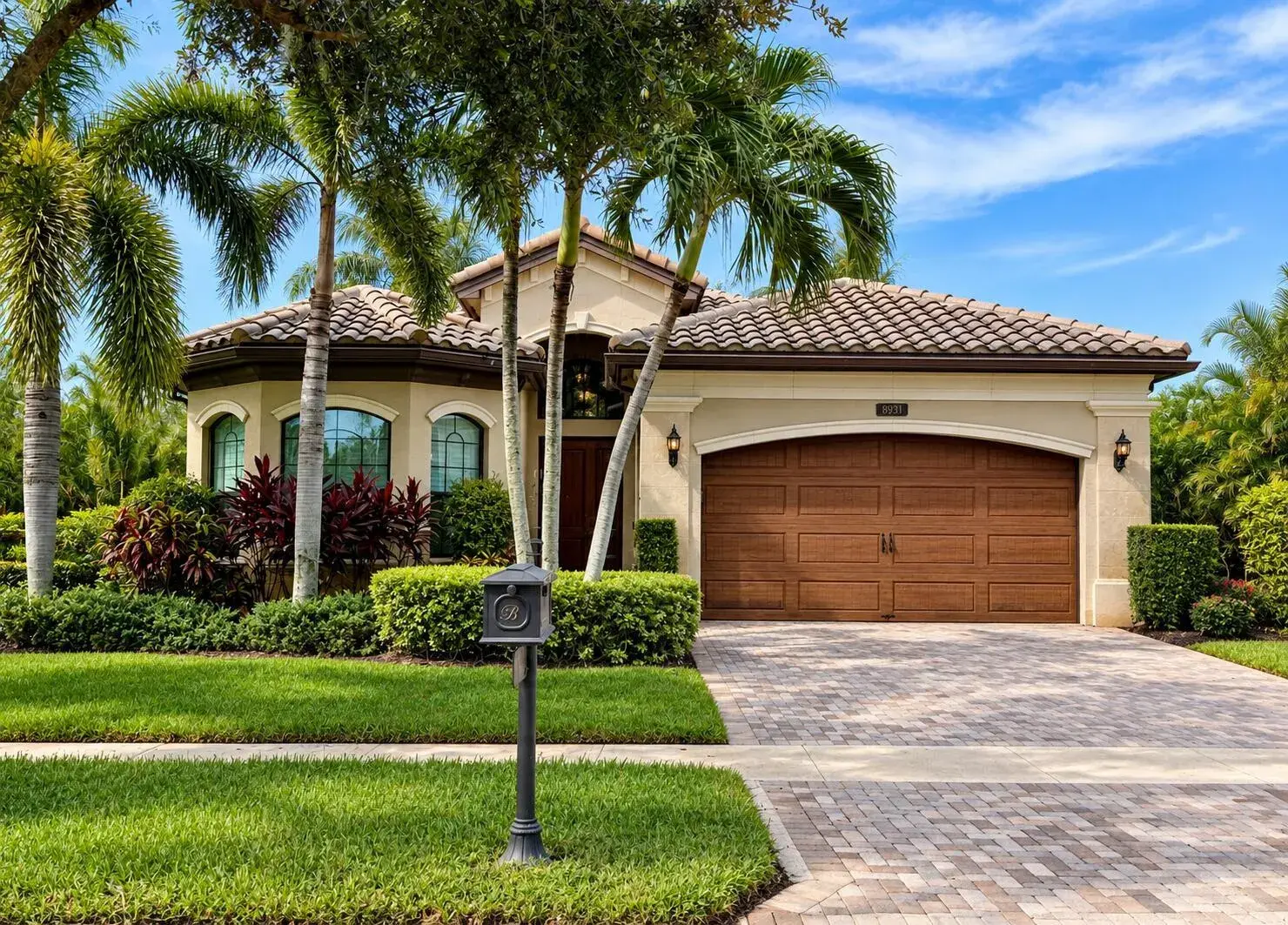 4 bedroom 3 bath Residential for sale at 8931 Little Falls Way, Delray Beach FL 33446