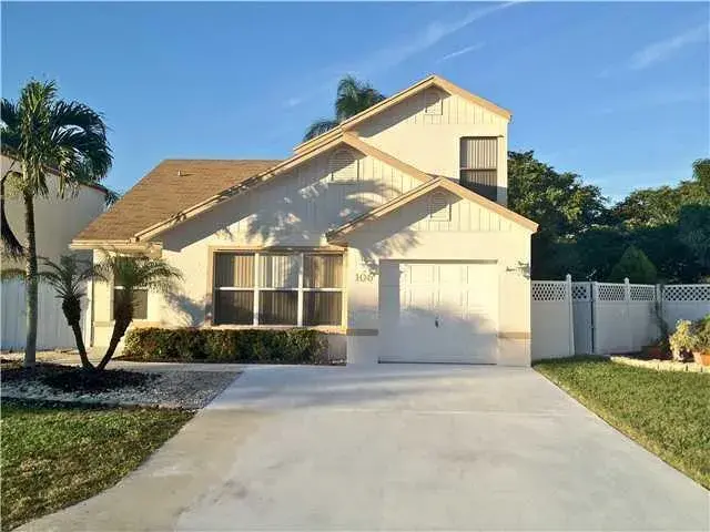 4 bedroom 2 bath Residential for sale at 106 Azalea Circle, Boynton Beach FL 33436