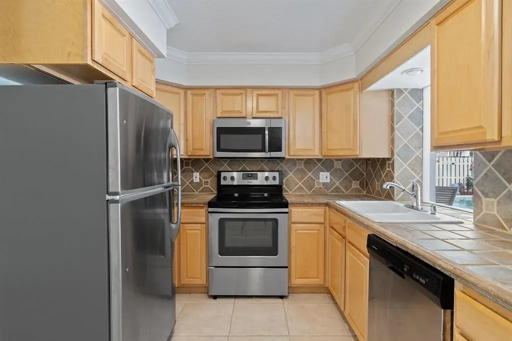 2317 NE 33RD, Fort Lauderdale FL 33305