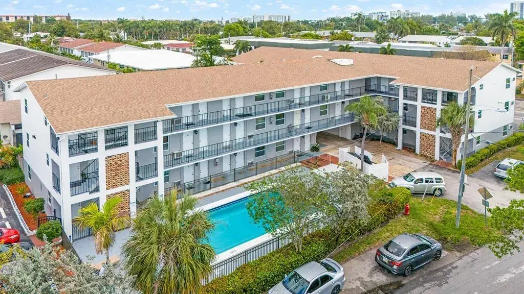 2 bedroom 1 bath Residential for sale at 1021 NE 24TH Avenue # 18, Pompano Beach FL 33062